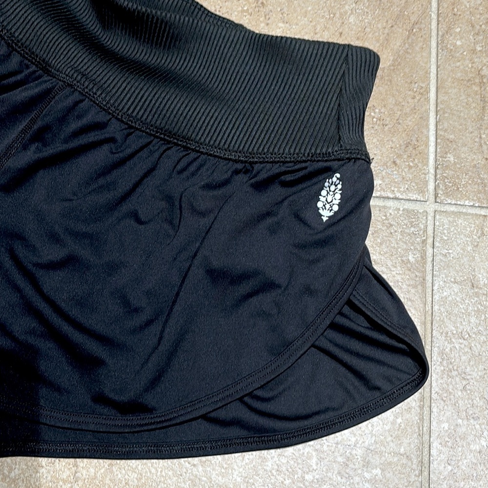 FP Movement by Free People Black Shorts - Picture 10 of 14